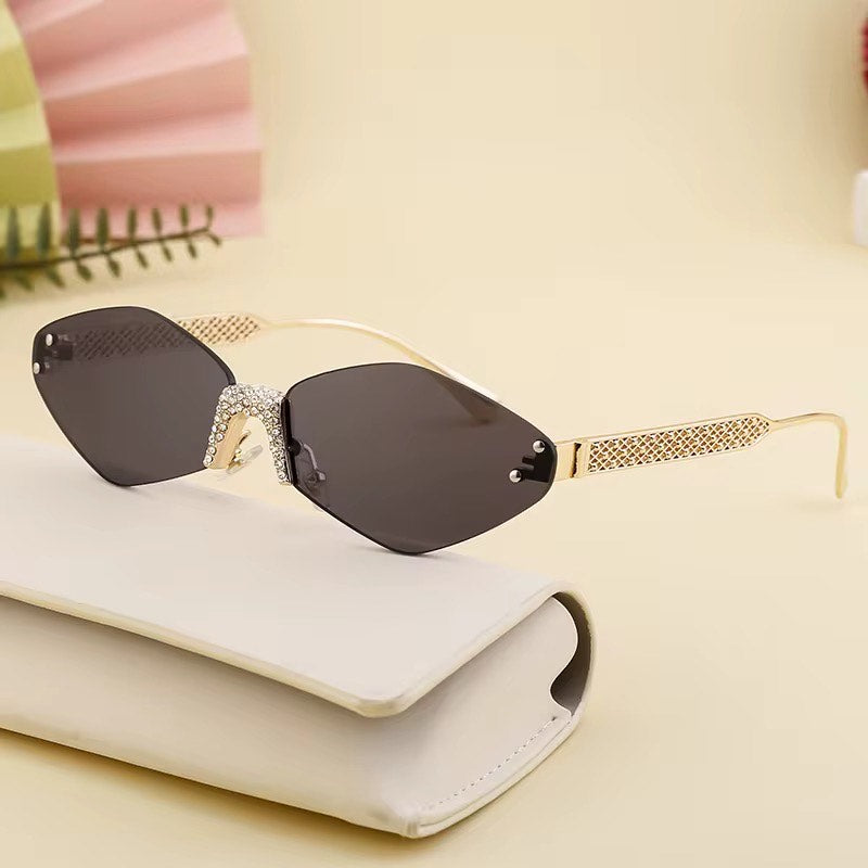 Diamond Cut Rimless women Sunglasses UV400 Protection Rhinestone Inlaid Diamond Fashion Shades